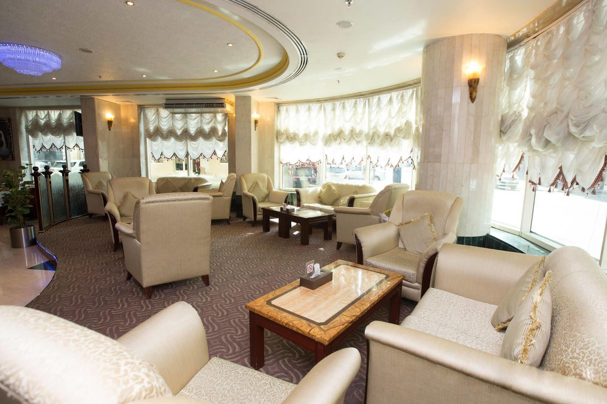 Comfort Inn Hotel Deira Dubai Buitenkant foto